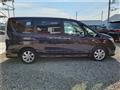 2011 Nissan Serena