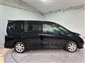 2011 Nissan Serena