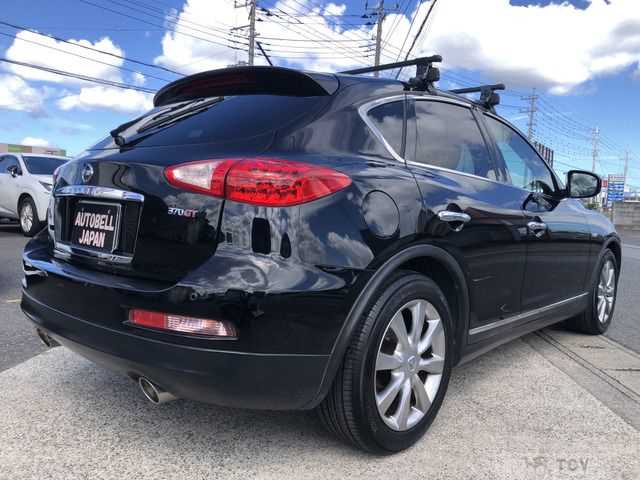 2009 Nissan SKYLINE CROSSOVER