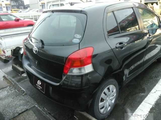 2010 Toyota Vitz