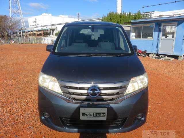 2011 Nissan Serena