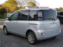 2012 Toyota Sienta