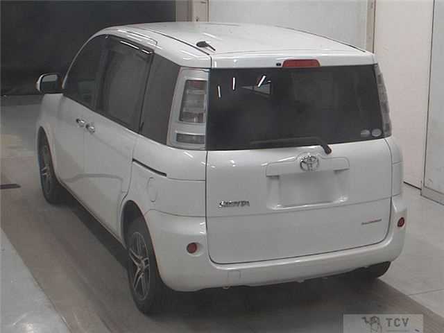 2012 Toyota Sienta