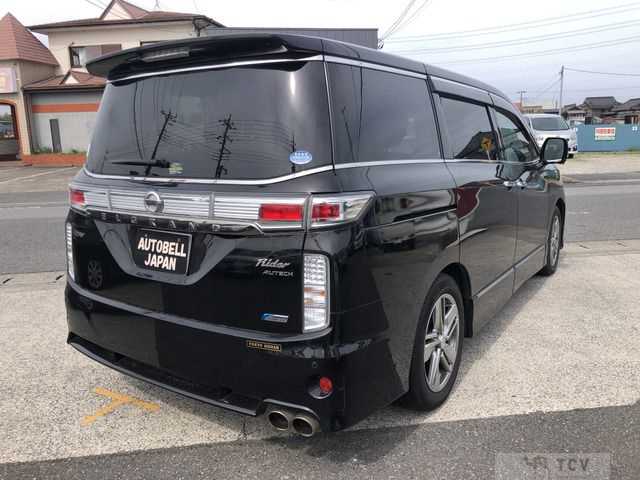 2010 Nissan Elgrand