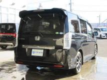 2013 Honda Step WGN