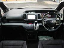 2011 Honda Step WGN