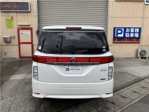 2011 Nissan Elgrand