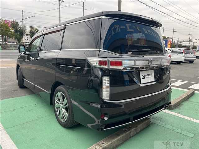 2012 Nissan Elgrand