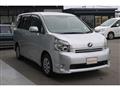 2009 Toyota Voxy