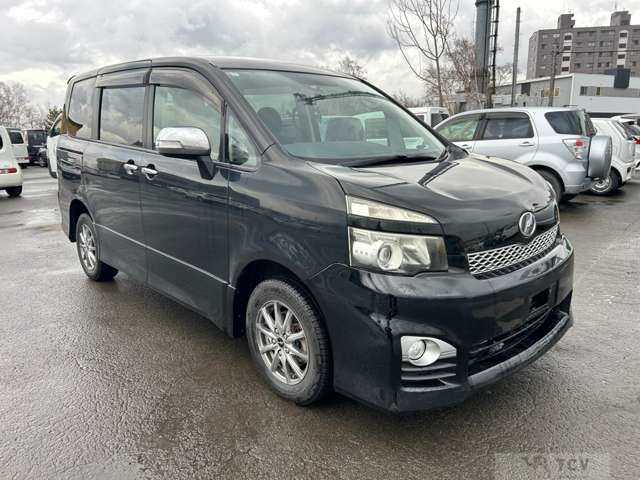 2011 Toyota Voxy