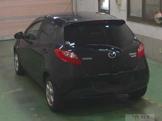 2014 Mazda Demio