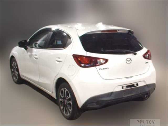 2014 Mazda Demio