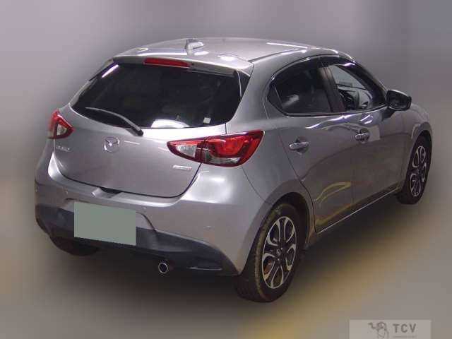 2014 Mazda Demio
