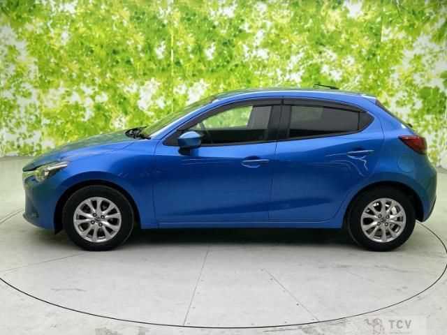2014 Mazda Demio