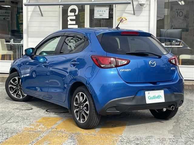 2014 Mazda Demio