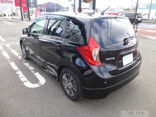 2012 Nissan Note