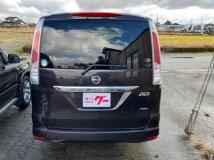 2011 Nissan Serena