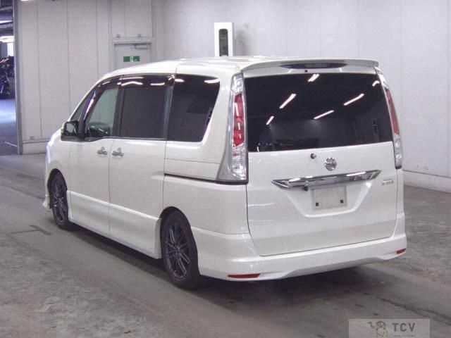 2011 Nissan Serena