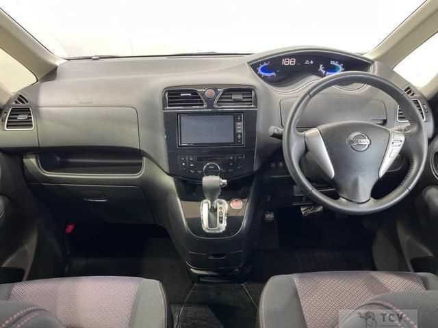2012 Nissan Serena