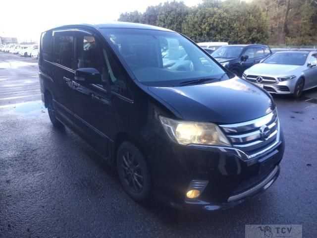 2010 Nissan Serena