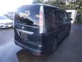 2010 Nissan Serena