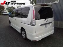 2013 Nissan Serena