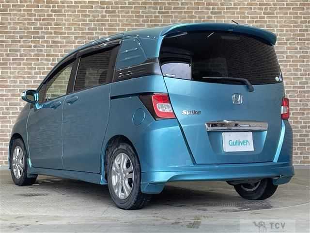 2012 Honda Freed Spike