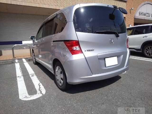 2010 Honda Freed