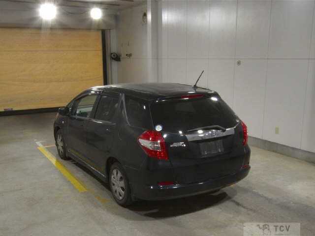 2011 Honda Fit shuttle