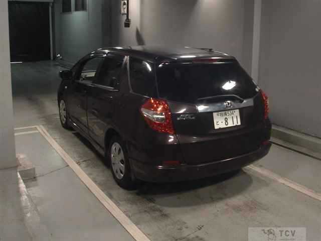 2011 Honda Fit shuttle