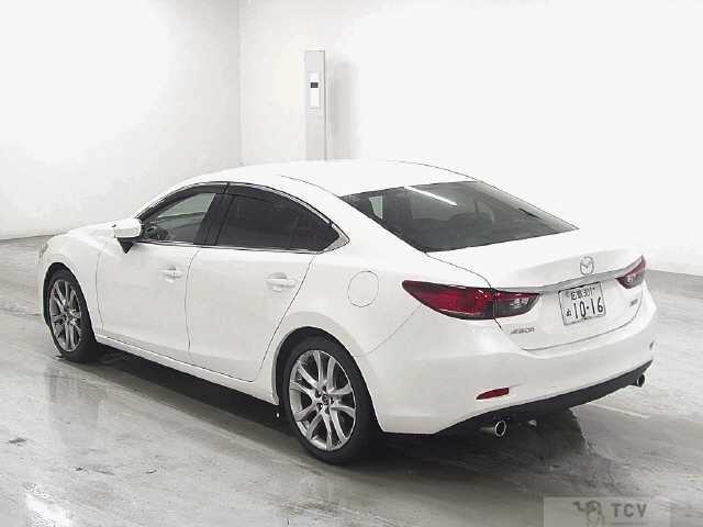 2013 Mazda Atenza
