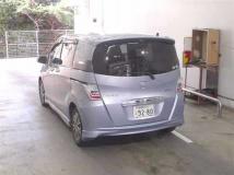 2011 Honda Freed Spike