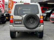 2001 Mitsubishi Pajero Mini