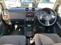 2009 Mitsubishi Pajero Mini