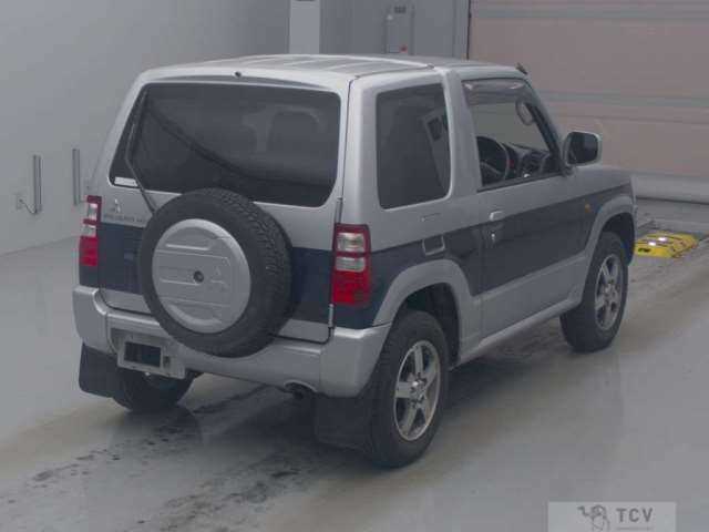 2009 Mitsubishi Pajero Mini