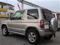 2006 Mitsubishi Pajero Mini