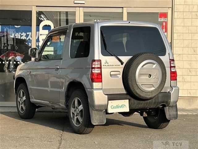 2011 Mitsubishi Pajero Mini