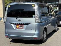2012 Nissan Serena