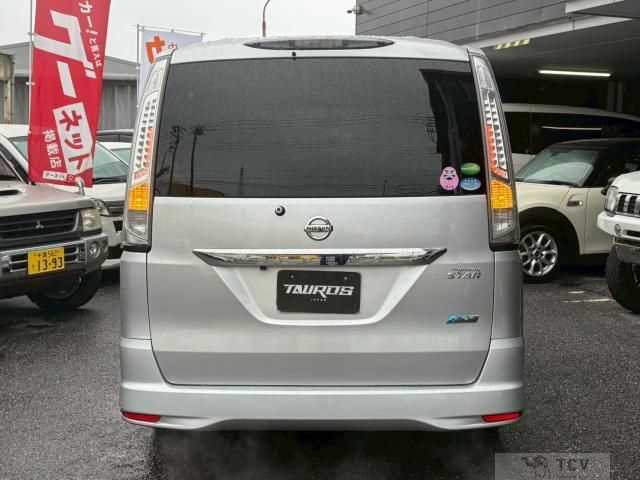 2012 Nissan Serena
