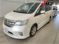 2013 Nissan Serena