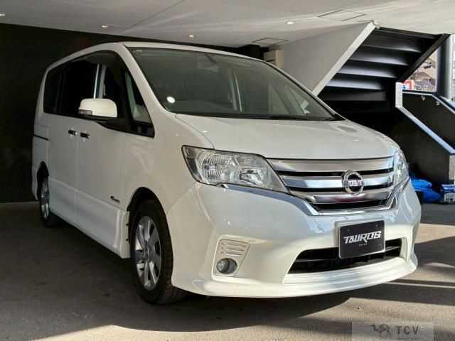 2013 Nissan Serena