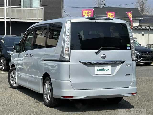 2012 Nissan Serena