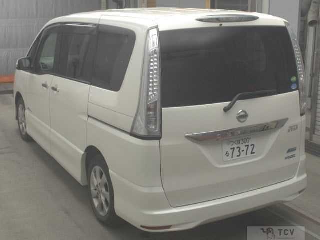 2013 Nissan Serena