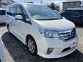 2013 Nissan Serena
