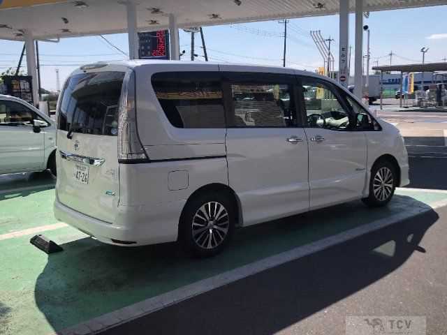 2014 Nissan Serena