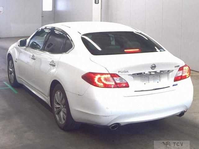 2012 Nissan FUGA HYBRID