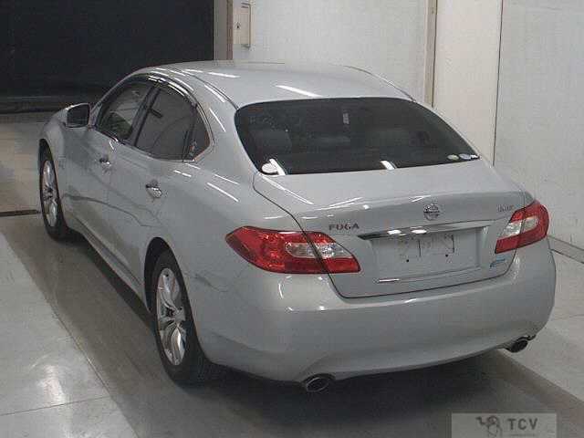 2011 Nissan Fuga