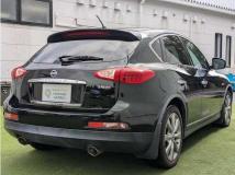 2009 Nissan SKYLINE CROSSOVER