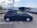 2013 Toyota Vitz
