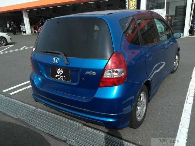 2003 Honda Fit